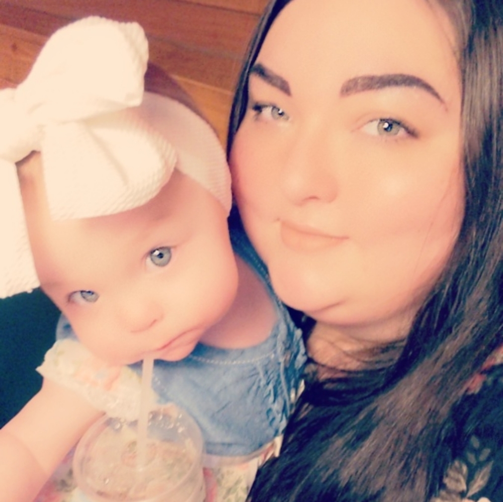 Meet your Posher, Kayla